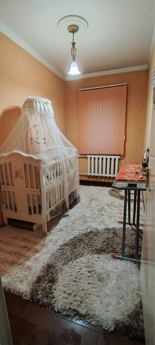 Algoritmda 4 xonali remontlangan uy sotiladi. Hamma bozorlar yaqin!!!