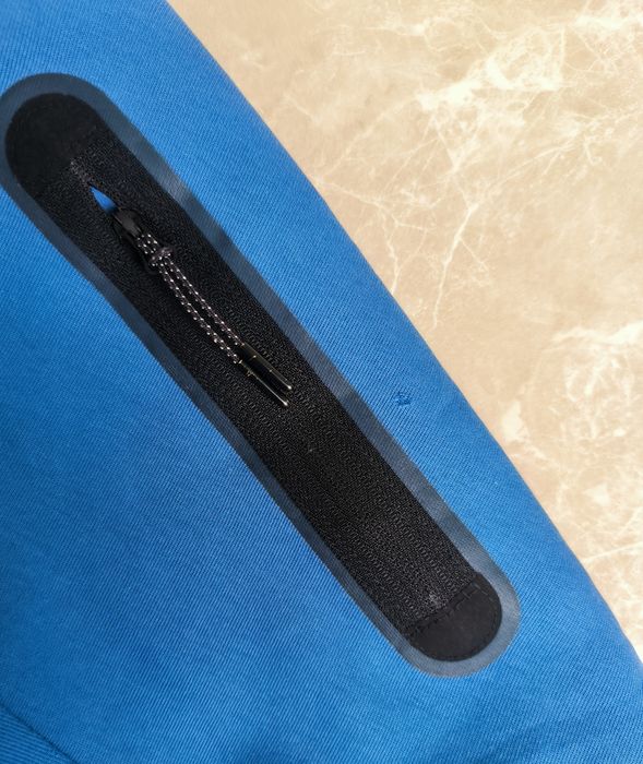 Nike Tech Fleece размер M