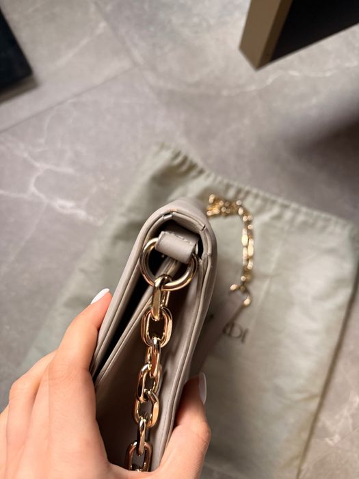 Чанта TRUSSARDI уникален цвят