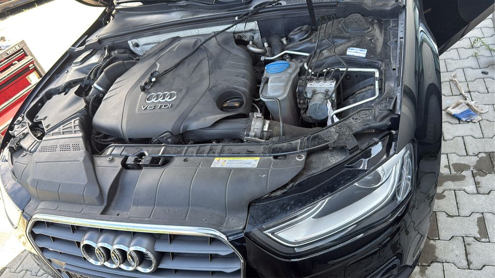 Dezmembrez audi a4 b8.5 3.0tdi 204cp tractiune fata