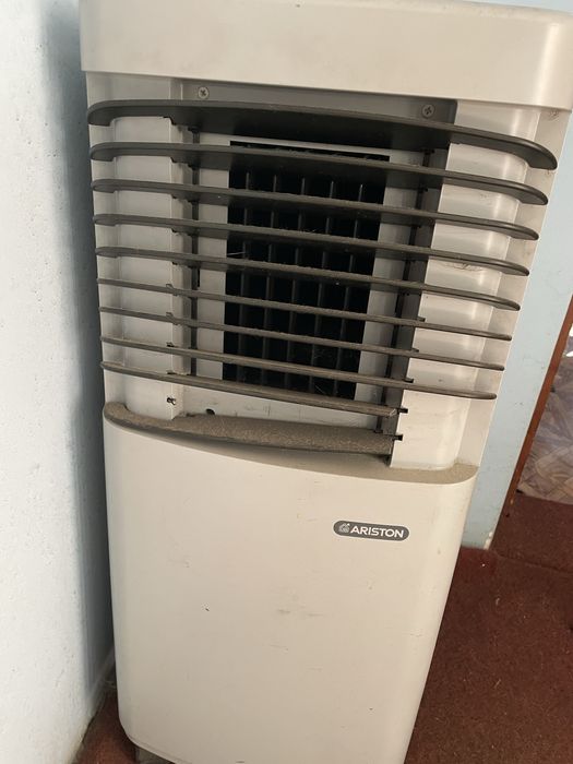 AC Ariston mobil functional