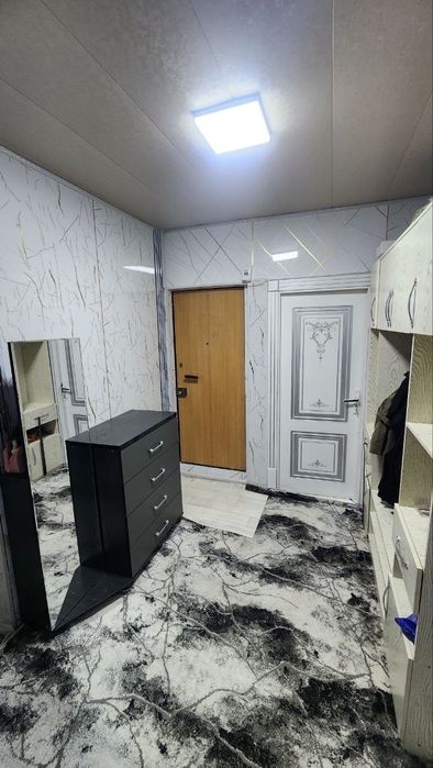 Срочно!! 4 Хонали квартира сотилади