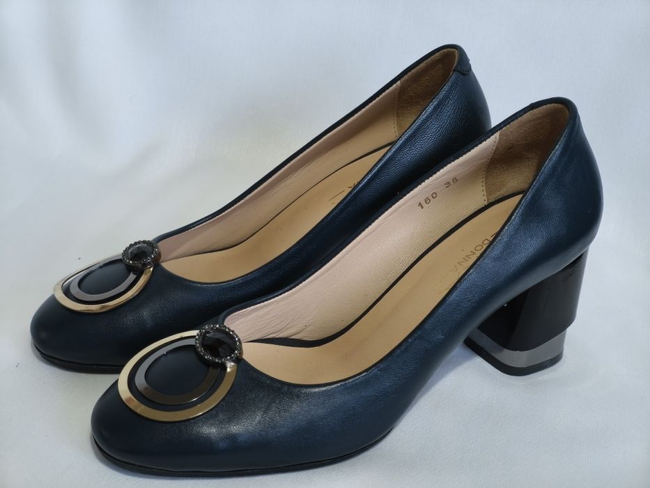 Pera Donna, нови обувки естествена кожа, номер 38