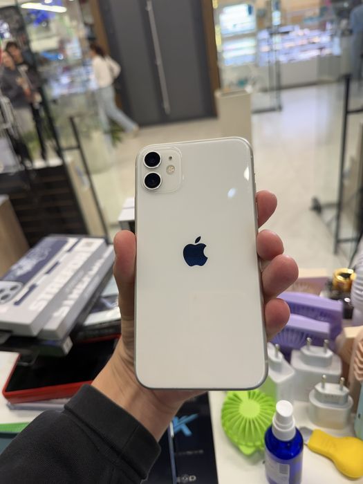 Apple 11  128gb