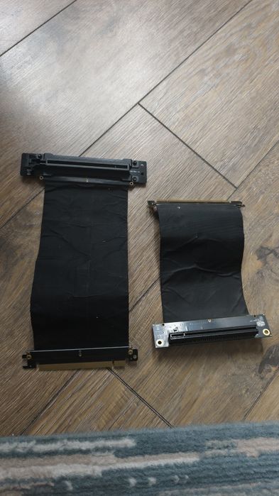 Vertical GPU mount