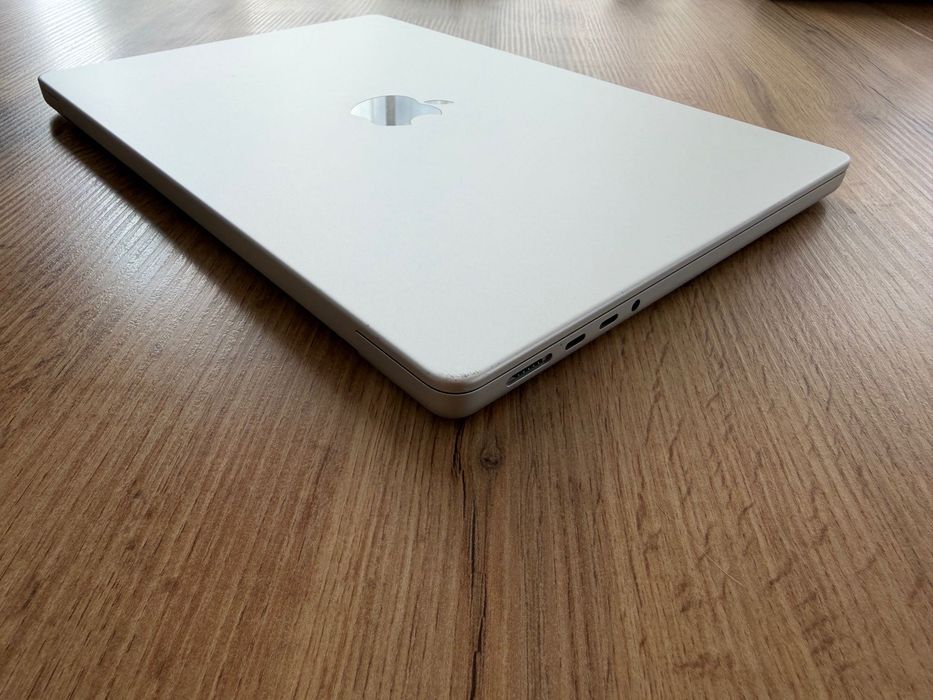 MacBook Pro 14" M4 10-CPU, 10-GPU, 16GB RAM, 512GB SSD