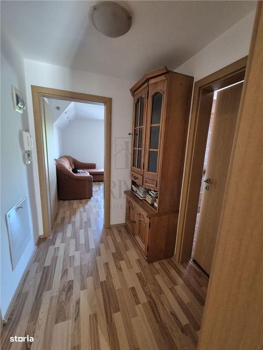 Giroc - Casa Individuala - Spatioasa - Garaj - 2 Fronturi Stradale - Z