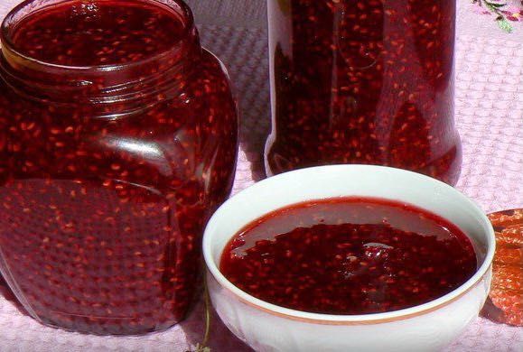 Продам домашнее варенье, малиновое клубничное и из смородины