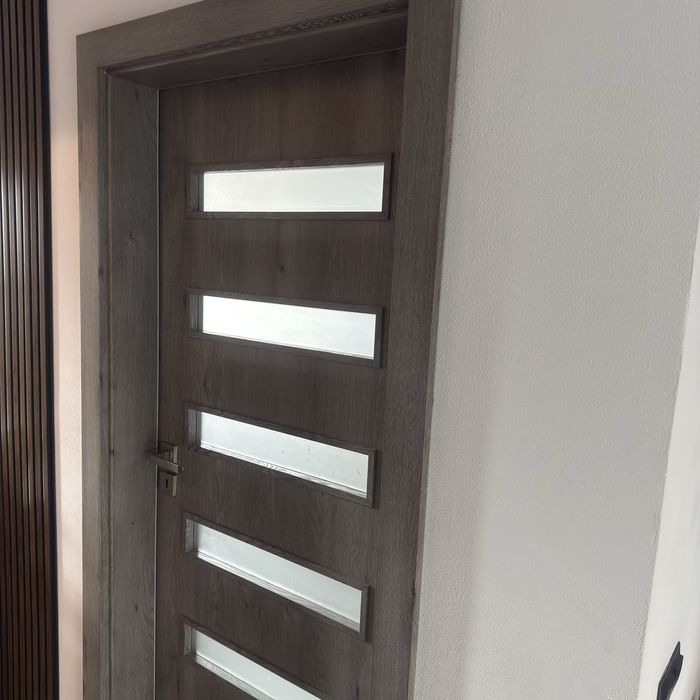 Usi porta doors
