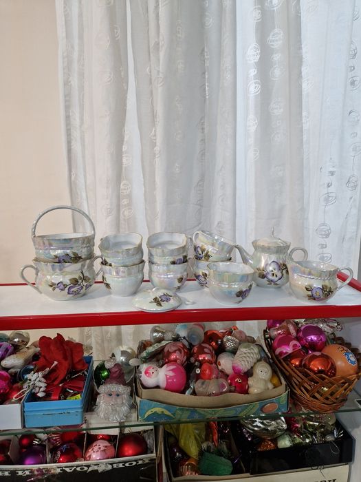 Продам совестские сервизы