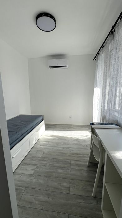 Дава се под наем Тристаен апартамент в Варна, Бриз - 90 кв.м за 900 € - Снимка #9