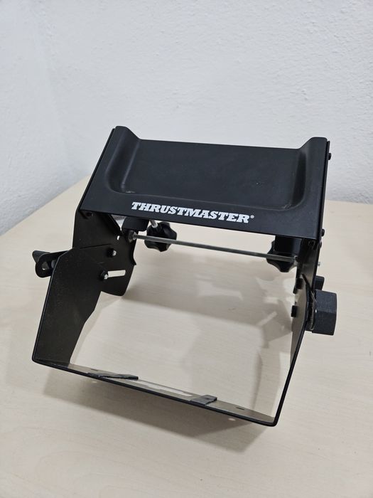 Крепление для автосим баз - Thrustmaster Simtask Steering Kit