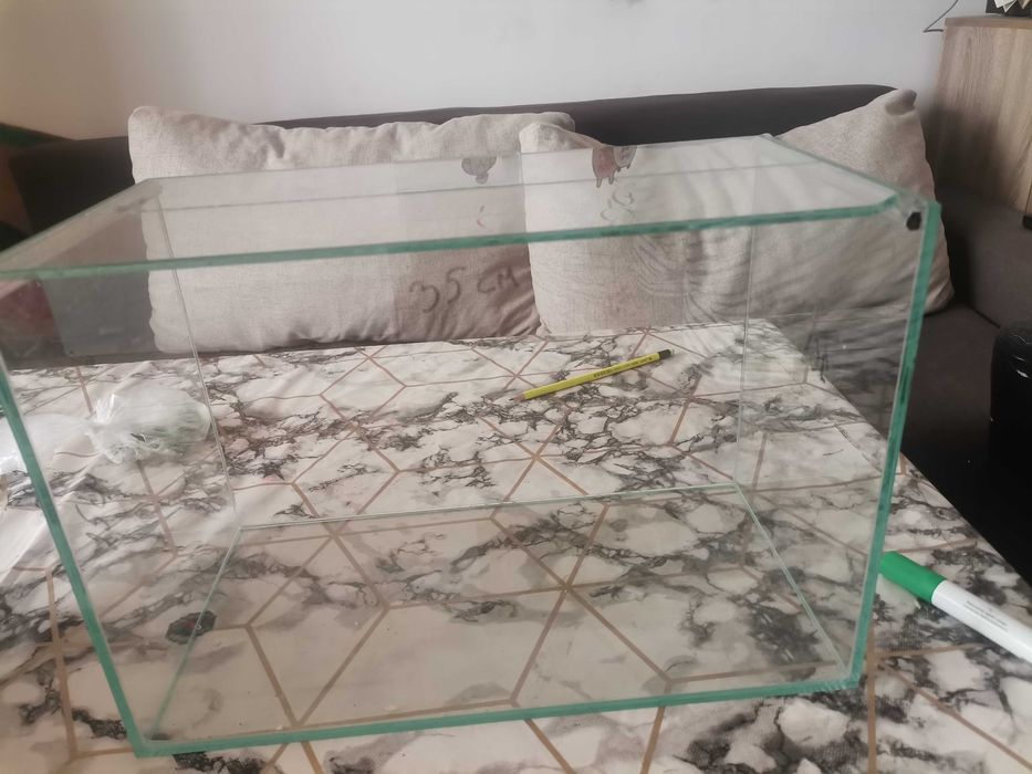 аквариум с капак