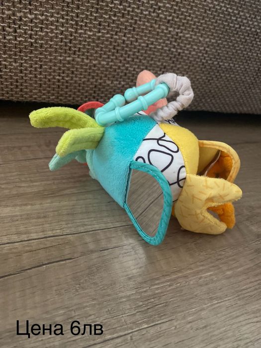 Лот от бебешки играчки