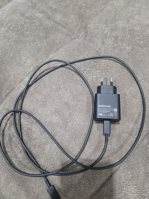 Продам Samsung s25 Ultra