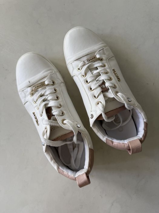 Маратонки  Carvela by Kurt Geiger