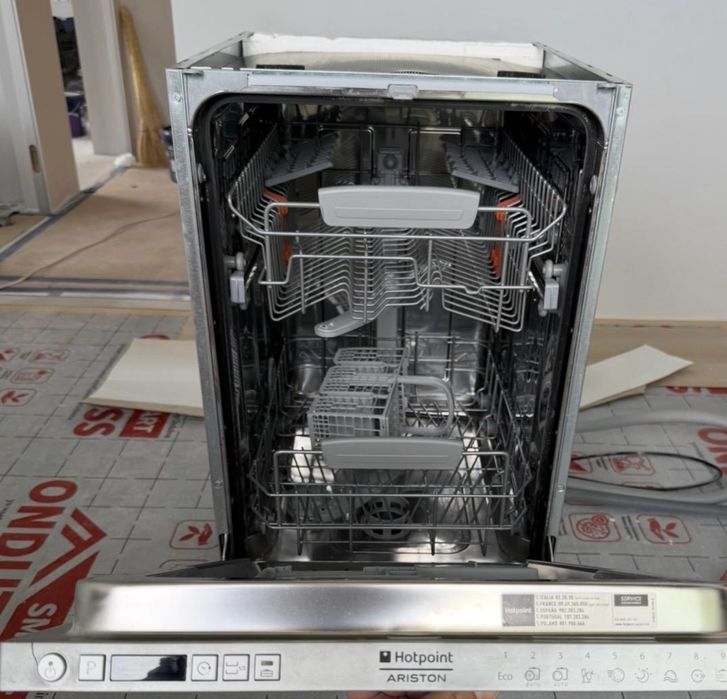 Посудомоечная машина Ariston