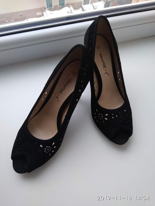 Продам туфли в отличном состоянии