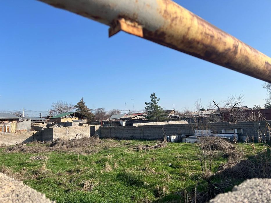 Продаётся земельный участок,Янгихаёт,Индекс (Ориентир:Имзо)5.5 соток