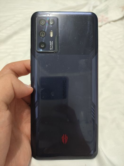 Игровой смартфон Red Magic 6R 8/128