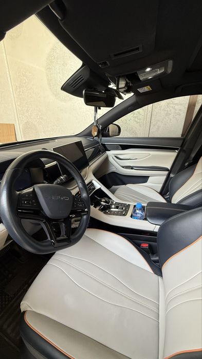 Продается машина BYD Song plus gibrid