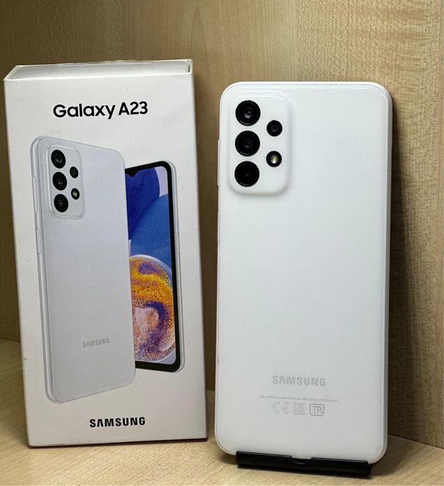 Смартфон Samsung Galaxy A23-128 gb.