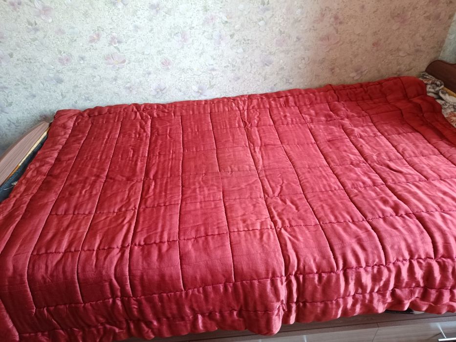 Продам плед и верблюжье одеяло