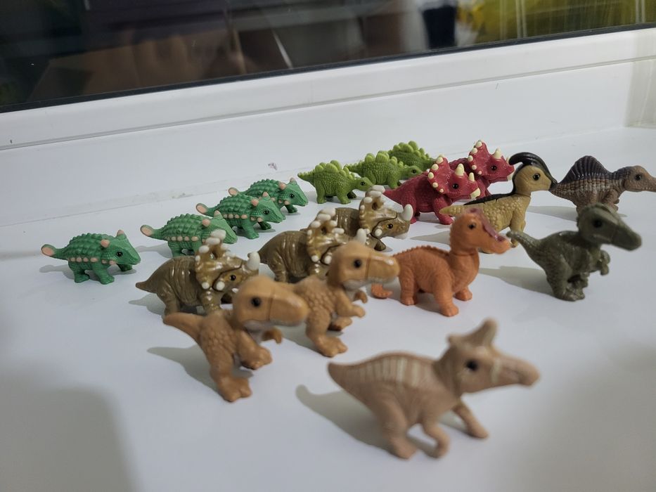 Киндер динозавры