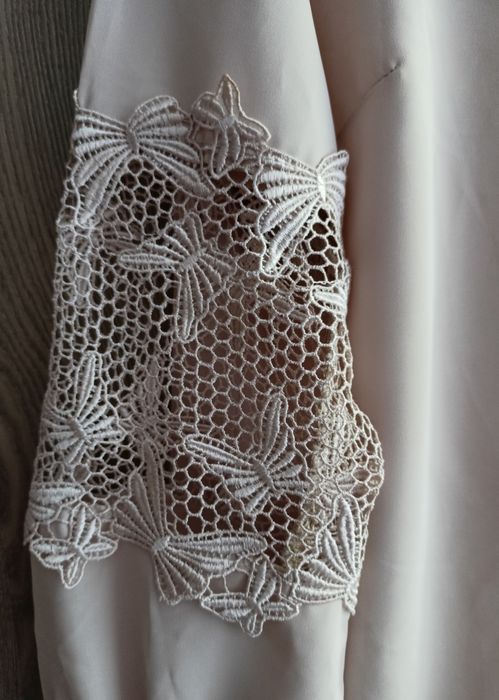 Розова и шарени блузи