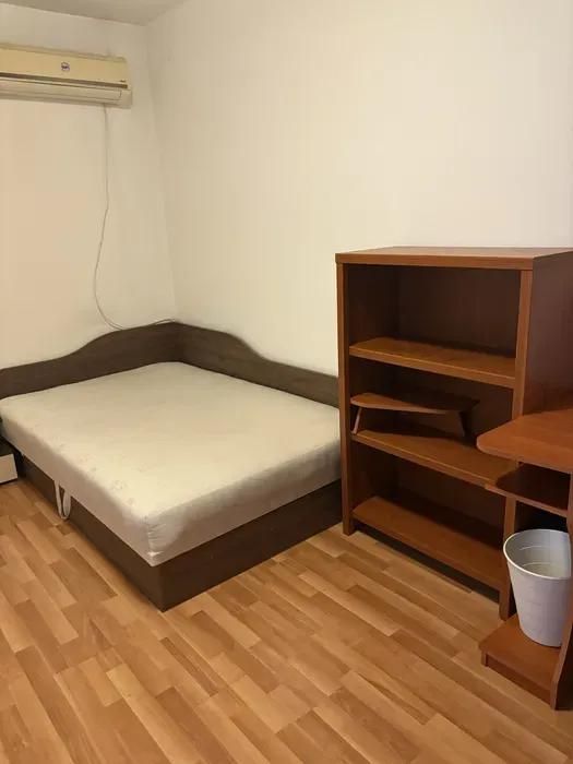 Дава се под наем Многостаен апартамент в Пловдив, Младежки Хълм - 220 кв.м за 1100 € - Снимка #6