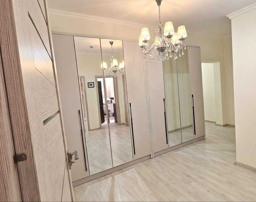 Срочно продаю свою квартиру 2 комнатная, 70 кв.м. Яшнабад, 73000 у.е.