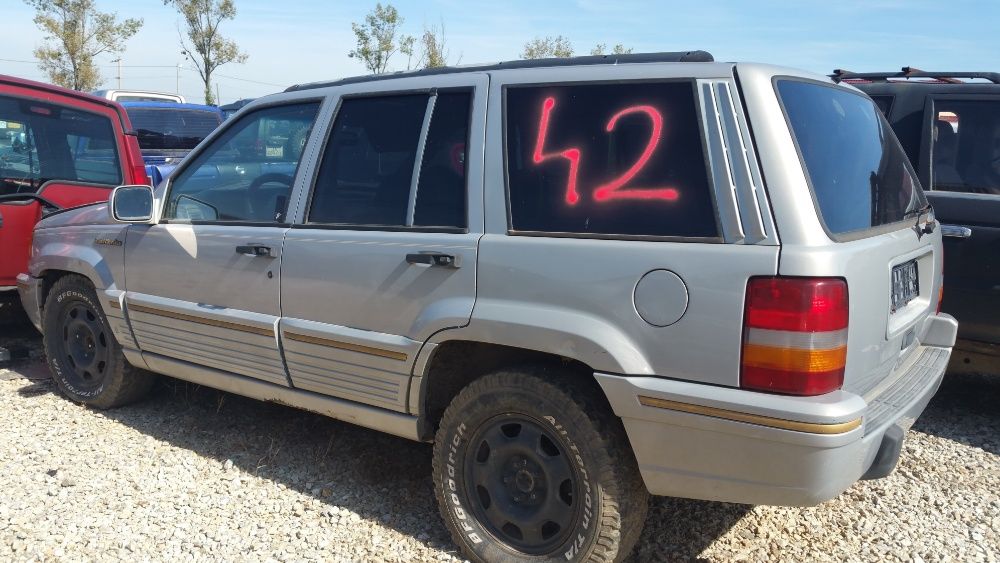 Dezmembrez Jeep Grand Cherokee