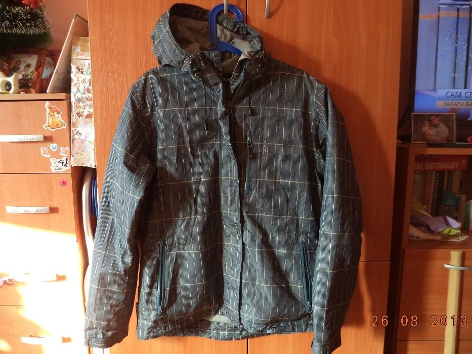 Дамско яке Скогстад