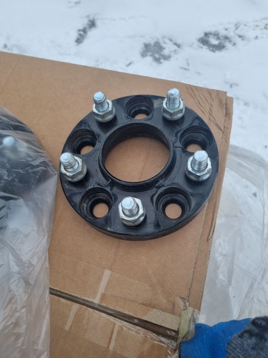 Продам проставки