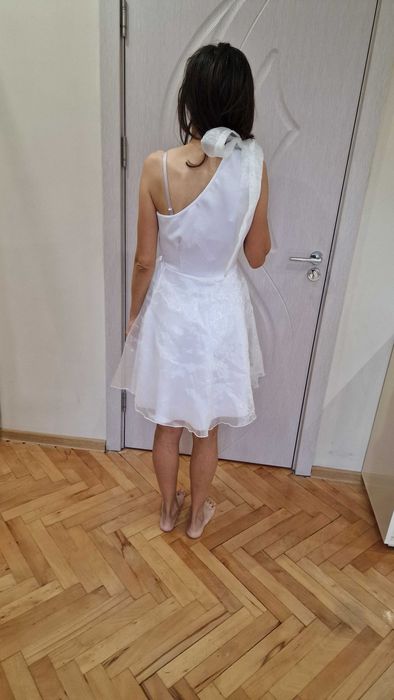 Нова рокличка за поводи