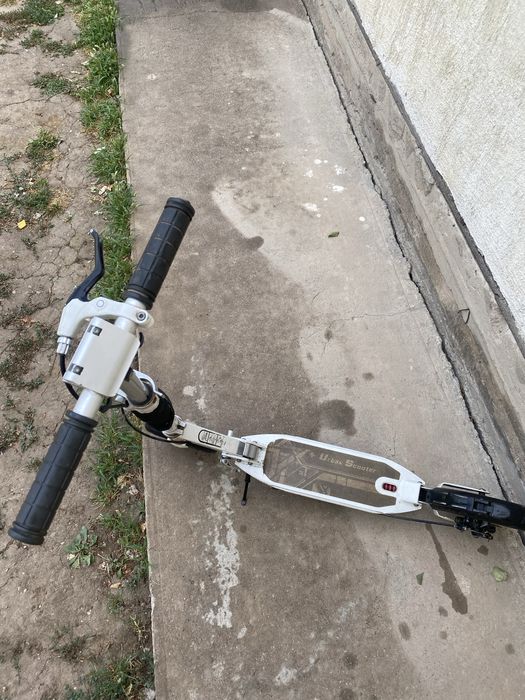 Продам самокат, в хорошем состоянии