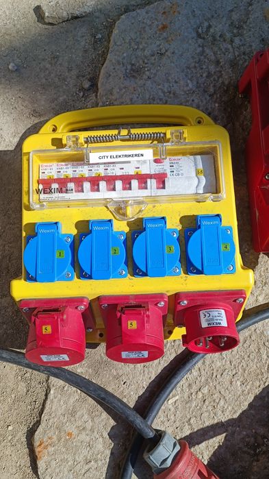 Tablou electric, prelungitoare 380/220