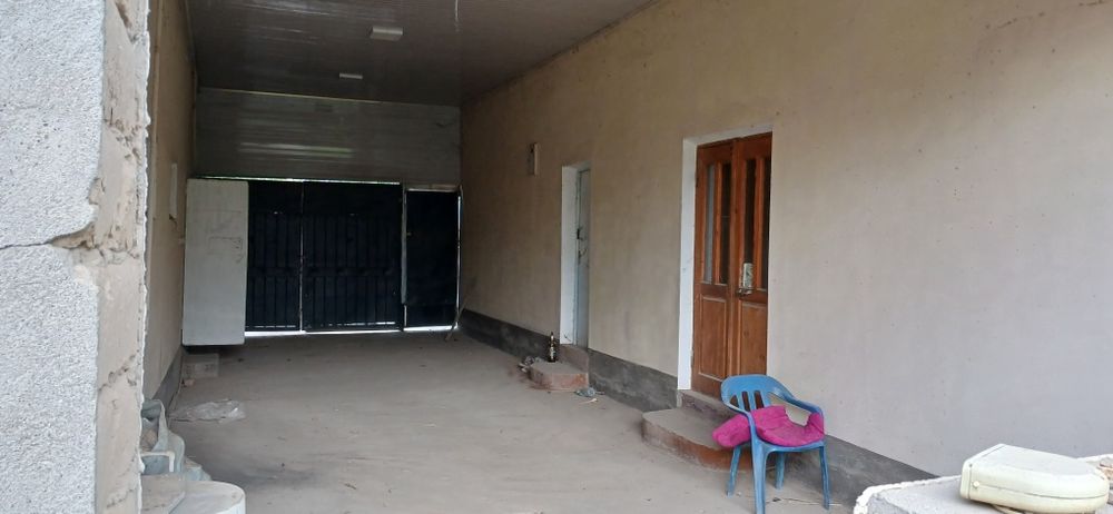 Hovli sotiladi 6 sotok buyuk turon mahalla