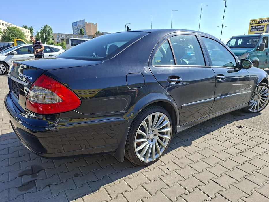 Mercedes benz e200 facelift.1.8 benzina 185cp.