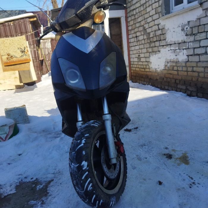 Продам скутер Stels