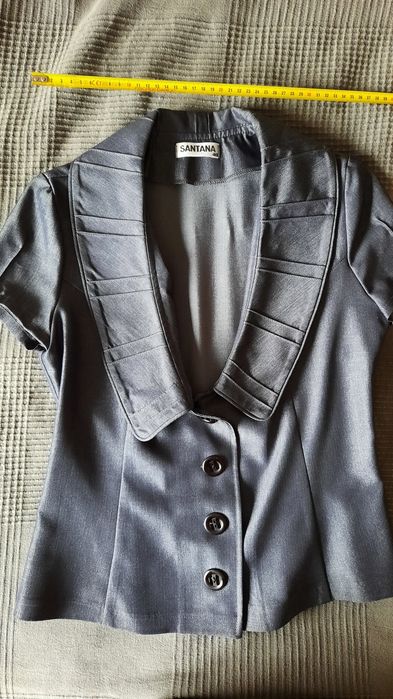 Costum dama nou, fusta și sacou mânecă scurtă