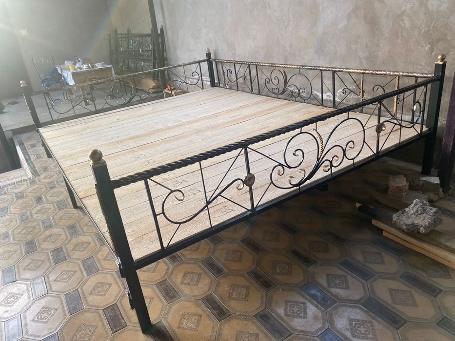 Тапчан тапшан топшан