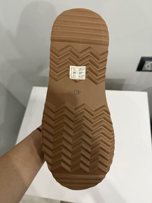 Велурени апрески