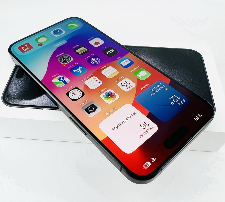 Apple iPhone 15 Pro Max 256GB Black Перфектен! Гаранция!