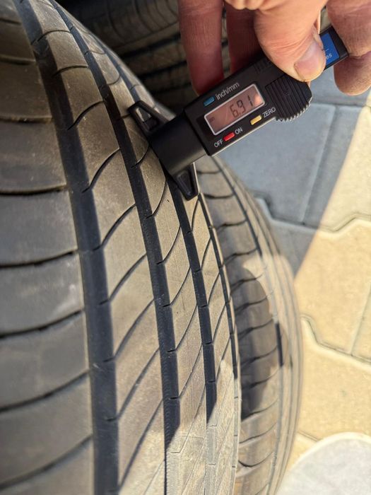 225 55 r19 michelin , vara