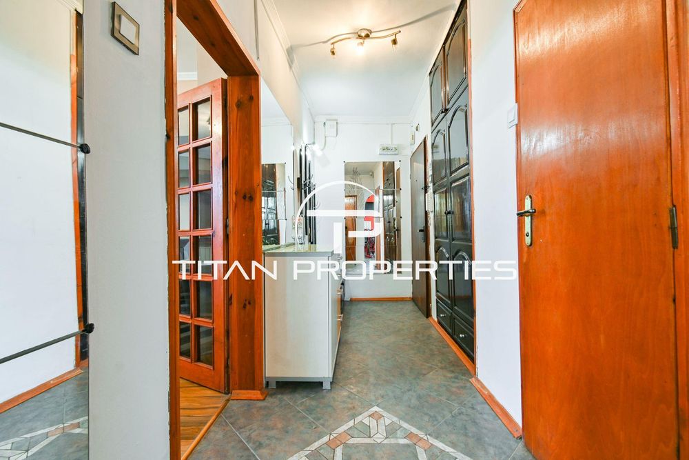 Продава се Тристаен апартамент в София, Красно село - 79 кв.м за 5064 €/кв.м - Снимка #10