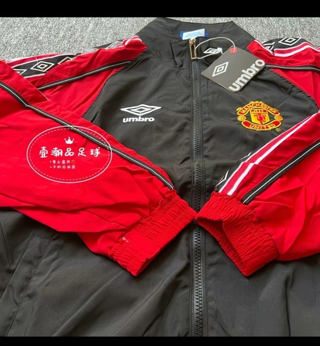 Ветровка Umbro Манчестер Юнайтед