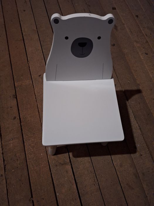 Masuta și doua scaune, pentru copii