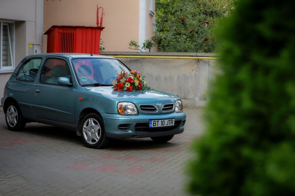 Nissan Micra 1.0 benzină – 60 CP | 2001 | 125.745 km | AC | 2 seturi roți | 2 chei