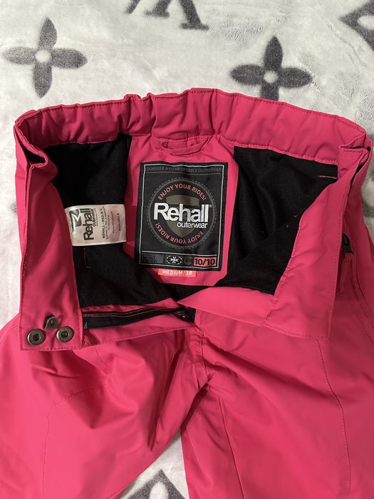 Горнолыжный костюм